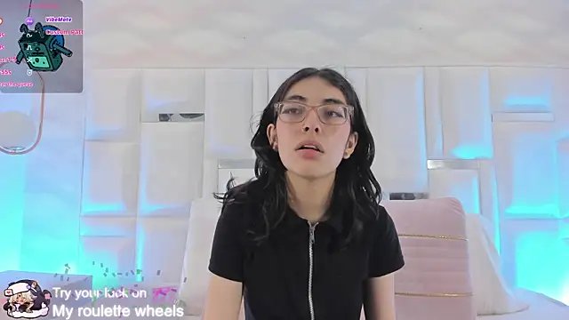 Im Molly Angel online show from 02/19/26, 08:49