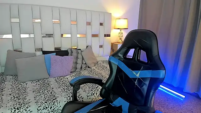 nextboywell1 online show from 03/15/26, 03:12