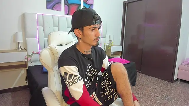 nextboywell1 online show from 03/30/26, 03:07