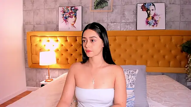 EmilyyRamirez online show from 10/25/25, 02:13