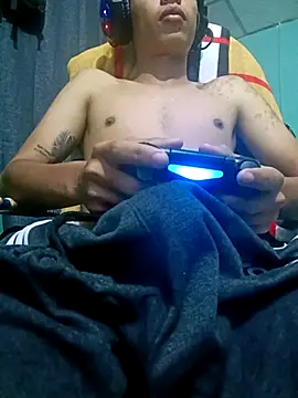 Snapshot of Batm01 chatting on 11/09/25, 04:38 Batm01 online show from 11/09/25, 04:38