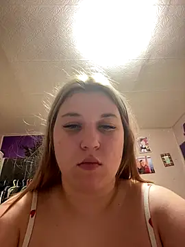 Snapshot of Kemeli008 chatting on 09/24/25, 08:12 Kemeli008 online show from 09/24/25, 08:12