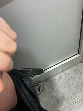 Snapshot of KAZANOVAA chatting on 03/25/26, 08:09 KAZANOVAA online show from 03/25/26, 08:09