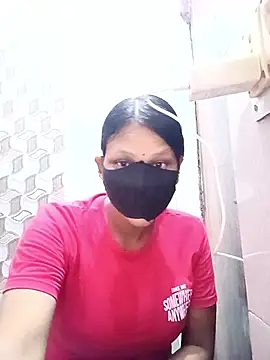 Snapshot of varnika chatting on 09/24/25, 09:45 varnika online show from 09/24/25, 09:45