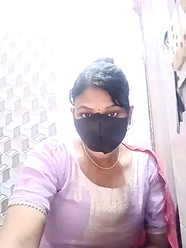 Snapshot of varnika chatting on 12/02/25, 08:08 varnika online show from 12/02/25, 08:08