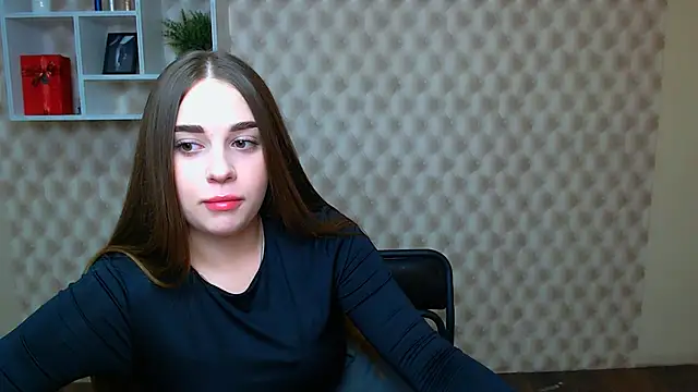  MillaDellf  online show from 10/09/25, 09:29