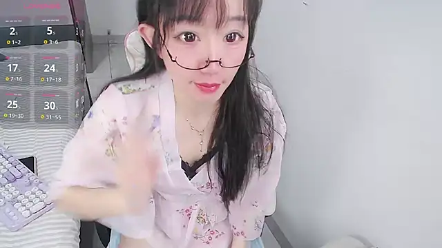 Snapshot of Angela-AMY chatting on 12/19/25, 03:02 Angela-AMY online show from 12/19/25, 03:02