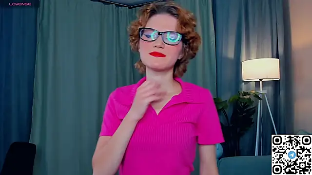 EdlinGathright online show from 11/09/25, 03:38