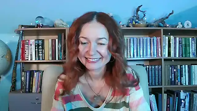 Foxilady357 online show from 01/07/26, 05:15