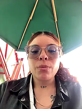 Snapshot of haally-mll chatting on 11/13/25, 05:01 haally-mll online show from 11/13/25, 05:01