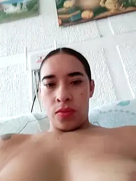 Snapshot of Valenn_fernandez chatting on 04/20/26, 03:59 Valenn fernandez online show from 04/20/26, 03:59