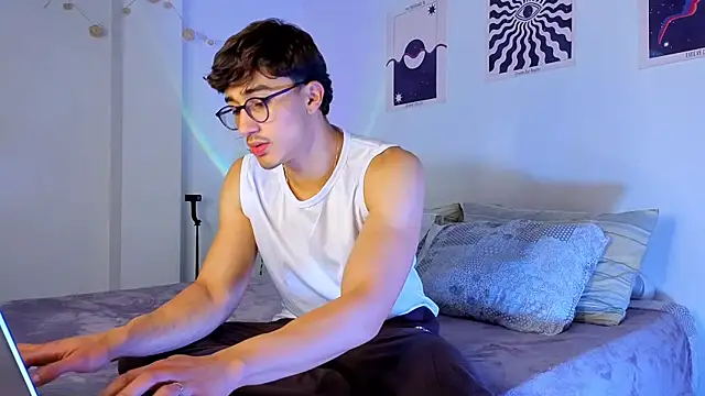 LatinReall online show from 09/18/25, 12:12