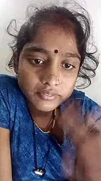 Snapshot of Guriya0076 chatting on 10/05/25, 05:39 Guriya0076 online show from 10/05/25, 05:39