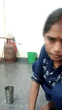 Snapshot of Guriya0076 chatting on 11/03/25, 12:06 Guriya0076 online show from 11/03/25, 12:06