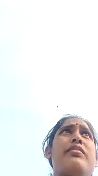 Snapshot of Guriya0076 chatting on 11/30/25, 09:35 Guriya0076 online show from 11/30/25, 09:35