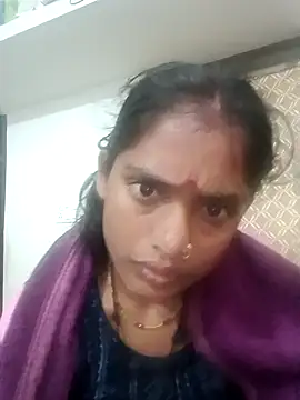 Snapshot of Guriya0076 chatting on 12/02/25, 11:34 Guriya0076 online show from 12/02/25, 11:34