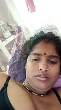 Snapshot of Guriya0076 chatting on 03/18/26, 10:02 Guriya0076 online show from 03/18/26, 10:02