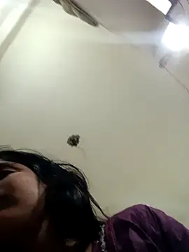 Snapshot of Guriya0076 chatting on 03/29/26, 10:59 Guriya0076 online show from 03/29/26, 10:59