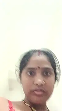 Snapshot of Guriya0076 chatting on 04/10/26, 12:21 Guriya0076 online show from 04/10/26, 12:21