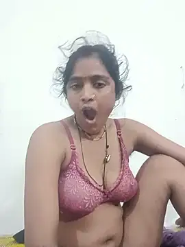 Snapshot of Guriya0076 chatting on 06/19/26, 11:30 Guriya0076 online show from 06/19/26, 11:30