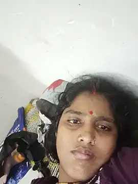 Snapshot of Guriya0076 chatting on 07/06/26, 03:25 Guriya0076 online show from 07/06/26, 03:25
