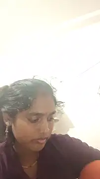 Snapshot of Guriya0076 chatting on 07/21/26, 03:47 Guriya0076 online show from 07/21/26, 03:47
