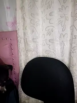 Snapshot of U-Upaaita chatting on 02/20/26, 02:41 U-Upaaita online show from 02/20/26, 02:41