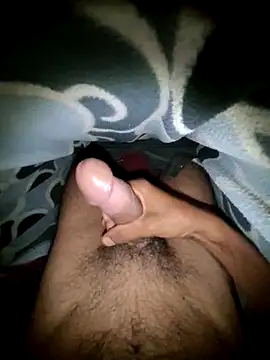 Snapshot of Desi_Horny_Boys chatting on 03/20/26, 05:40 Desi Horny Boys online show from 03/20/26, 05:40