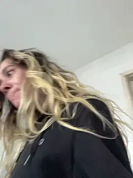 blond-96 online show from 12/03/25, 10:02