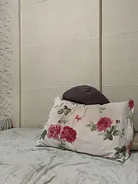 Snapshot of TayllorSweet_ chatting on 01/09/26, 12:02 TayllorSweet online show from 01/09/26, 12:02