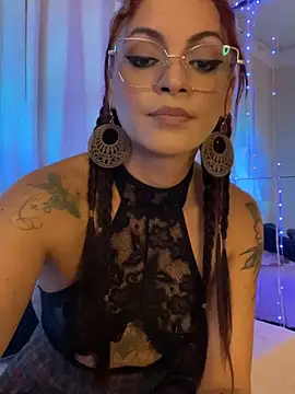 Snapshot of TayllorSweet_ chatting on 04/07/26, 11:26 TayllorSweet online show from 04/07/26, 11:26