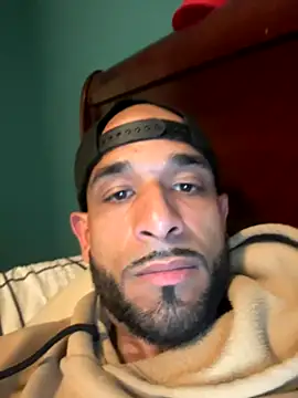 Snapshot of BEBE5757 chatting on 09/23/25, 09:56 BEBE5757 online show from 09/23/25, 09:56