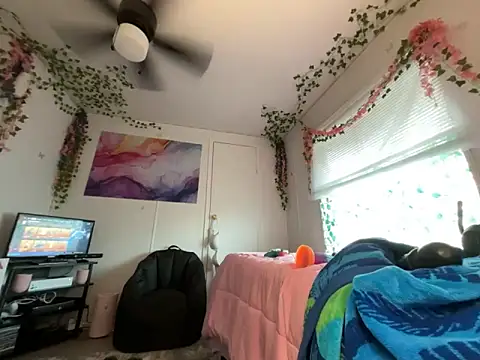 moan4mona online show from 04/16/26, 09:39