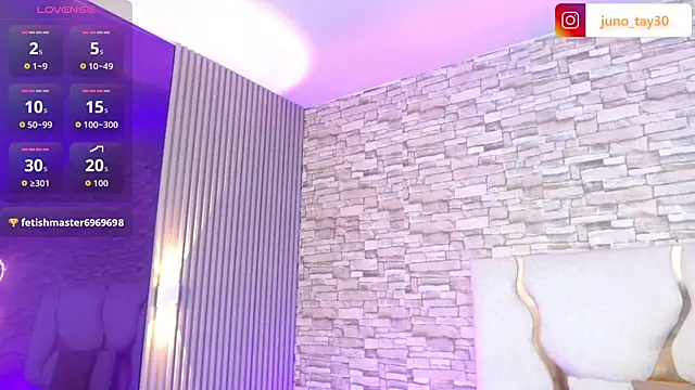 juno tay online show from 11/07/25, 11:54