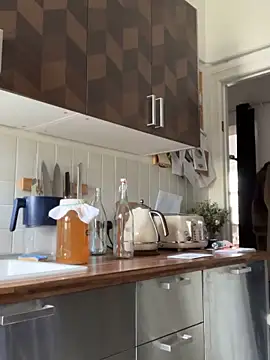 SexyLeon8 online show from 12/18/24, 10:51