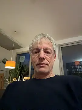 SexyLeon8 online show from 01/12/26, 06:29