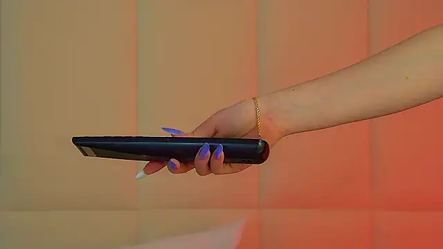 Snapshot of KeiraAsti chatting on 03/16/26, 06:23 KeiraAsti online show from 03/16/26, 06:23