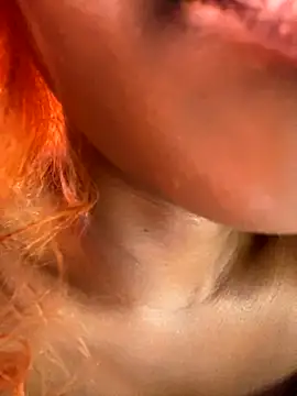 Caramel Mellow online show from 10/09/25, 12:03