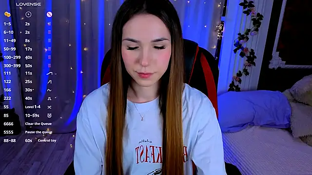 -CindyLou online show from 09/11/25, 08:42