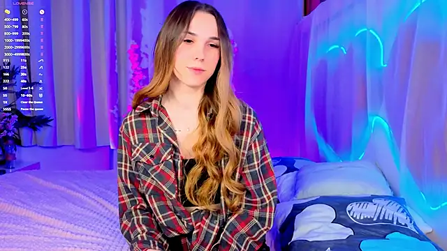 -CindyLou online show from 10/04/25, 08:29