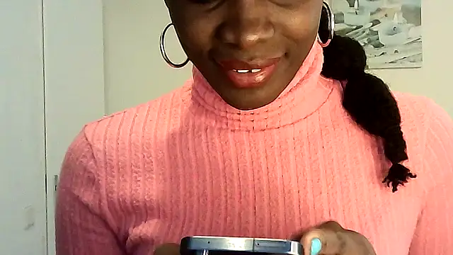 Snapshot of Chatdoll2 chatting on 12/05/25, 02:03 Chatdoll2 online show from 12/05/25, 02:03