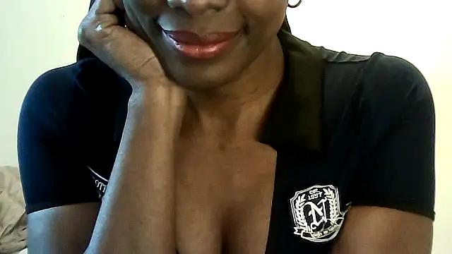 Snapshot of Chatdoll2 chatting on 02/15/26, 02:36 Chatdoll2 online show from 02/15/26, 02:36