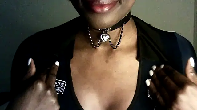 Snapshot of Chatdoll2 chatting on 02/25/26, 04:49 Chatdoll2 online show from 02/25/26, 04:49