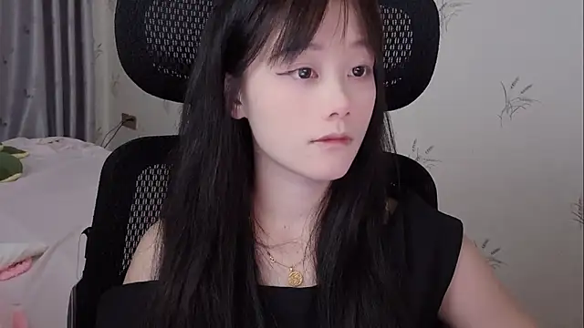 puppy-999 online show from 05/26/26, 12:56