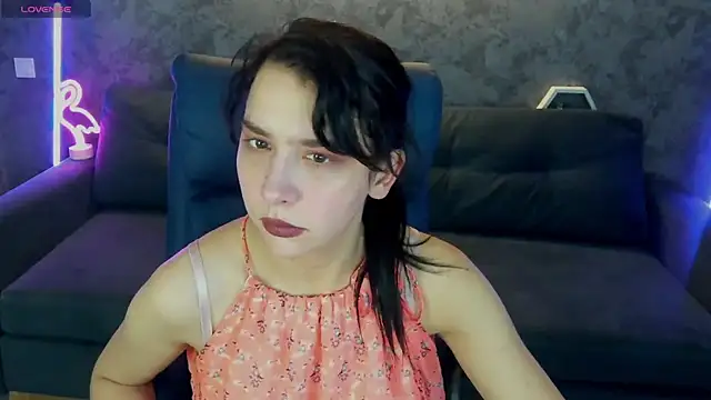 LiviaShy online show from 12/05/25, 08:05