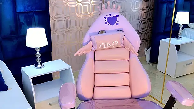 Becca Grims online show from 11/29/25, 03:42