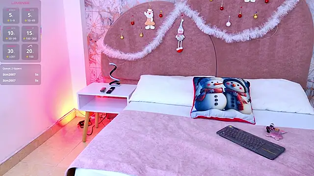 Becca Grims online show from 11/30/25, 03:54