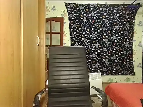 chiraq1945 online show from 10/27/25, 07:29