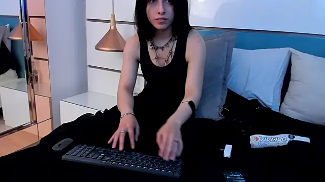 Snapshot of Ashkoreh chatting on 12/04/25, 09:45 Ashkoreh online show from 12/04/25, 09:45