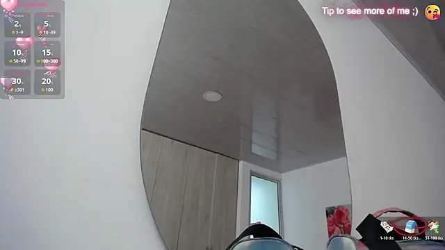 Snapshot of pinky_f00x chatting on 11/26/25, 07:26 pinky f00x online show from 11/26/25, 07:26